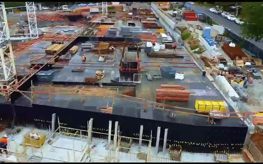 Wide view of a formwork deck and props